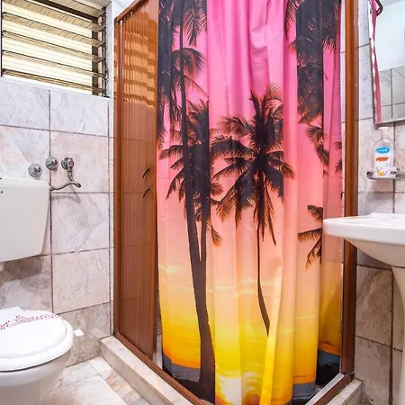 Kostas アパート Skála Marión