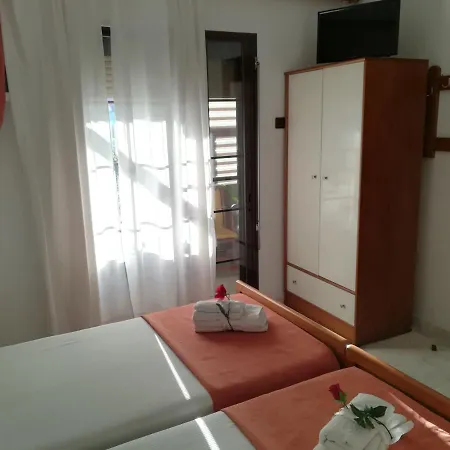 Kostas Apartmán Skála Marión