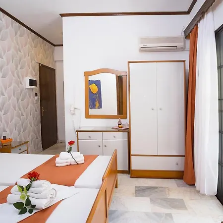 Kostas Apartman Skála Marión